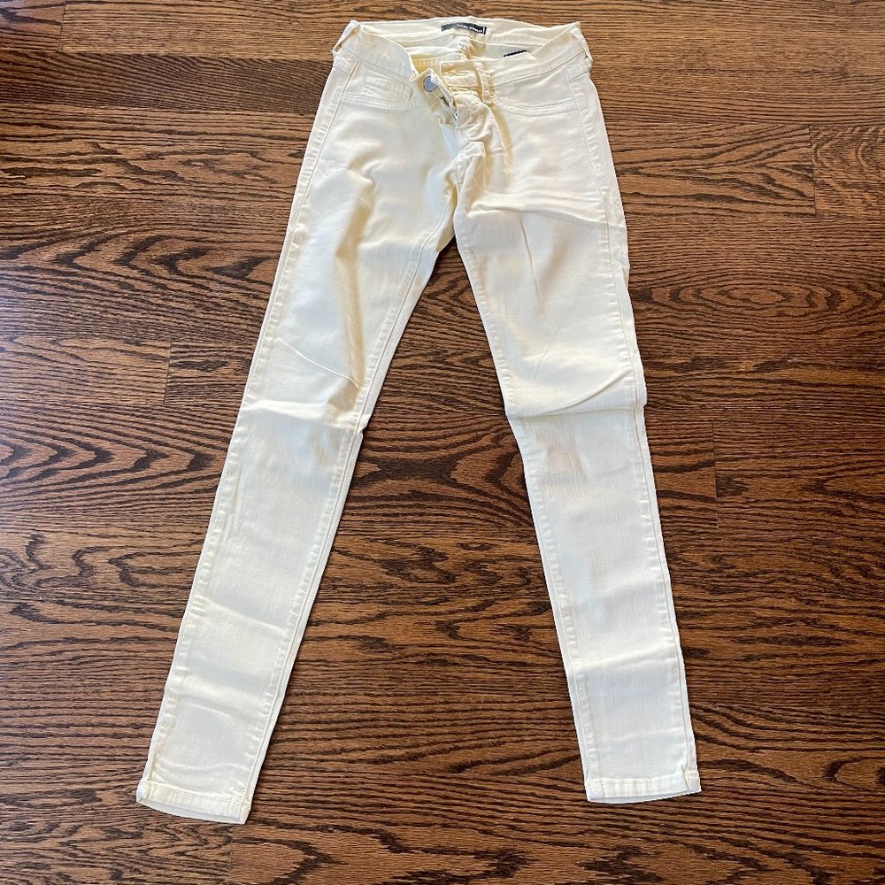 Flying Monkey Light Yellow Jeans Size 1